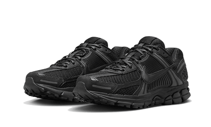 Nike Vomero 5 Triple Black